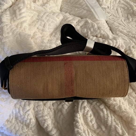 CANVAS CHECK BAILDON CAMERA BAG - Picture 12 of 12